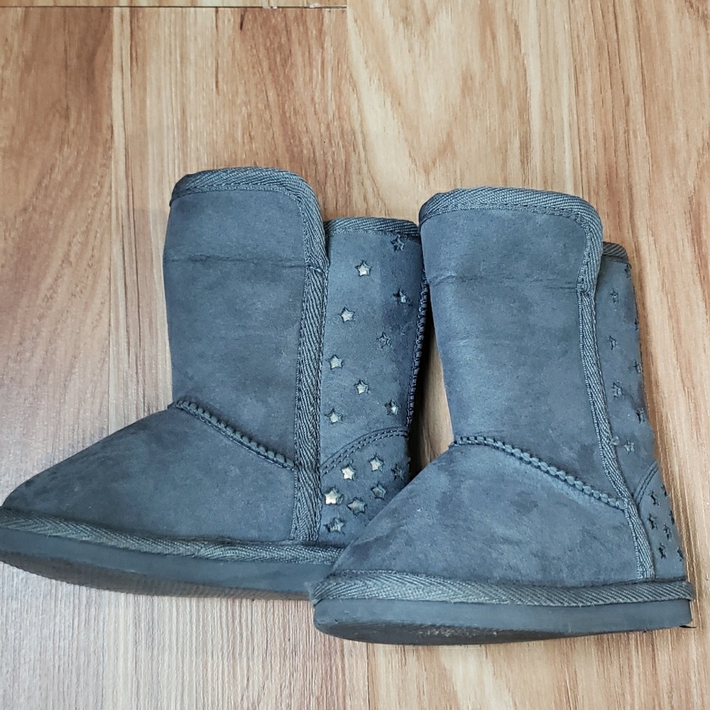 Grey Boots